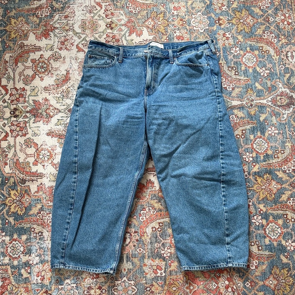 Abercrombie & Fitch Classic Blue High-Rise Jeans